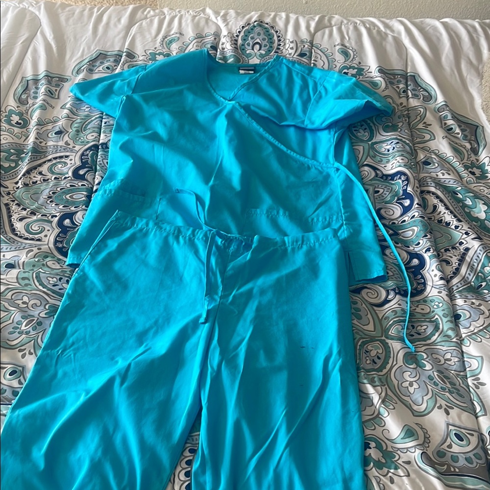 Medical Scrubs - Adult